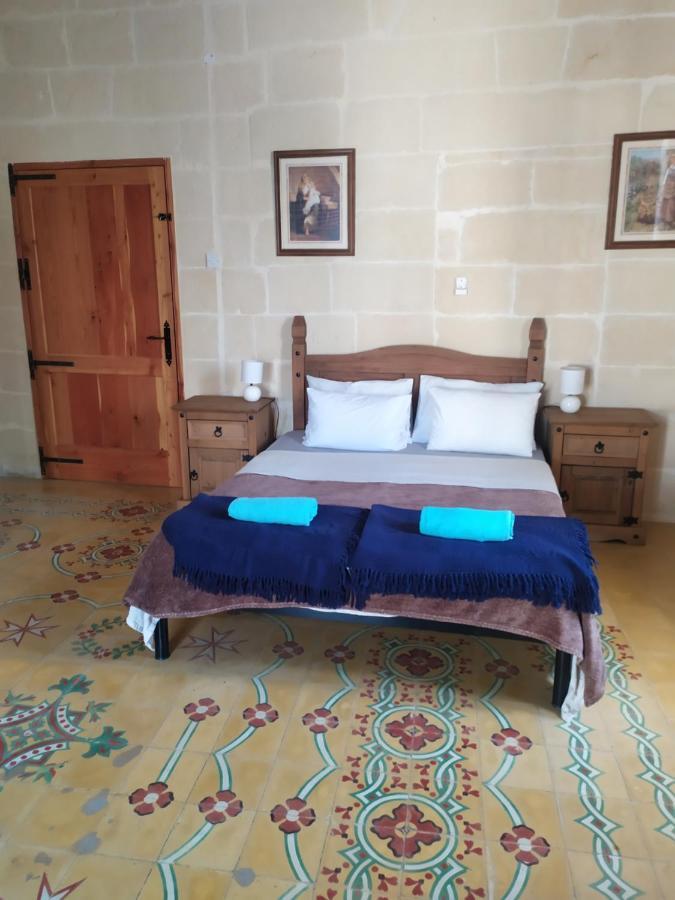 Farmhouse Tal Kaptan Kerċem Εξωτερικό φωτογραφία