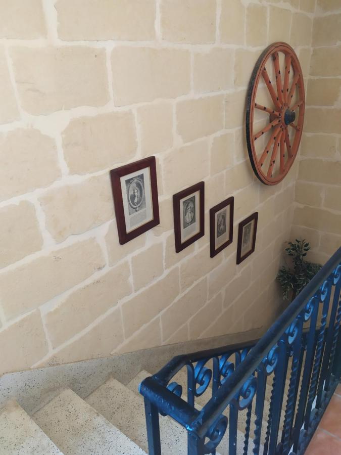 Farmhouse Tal Kaptan Kerċem Εξωτερικό φωτογραφία